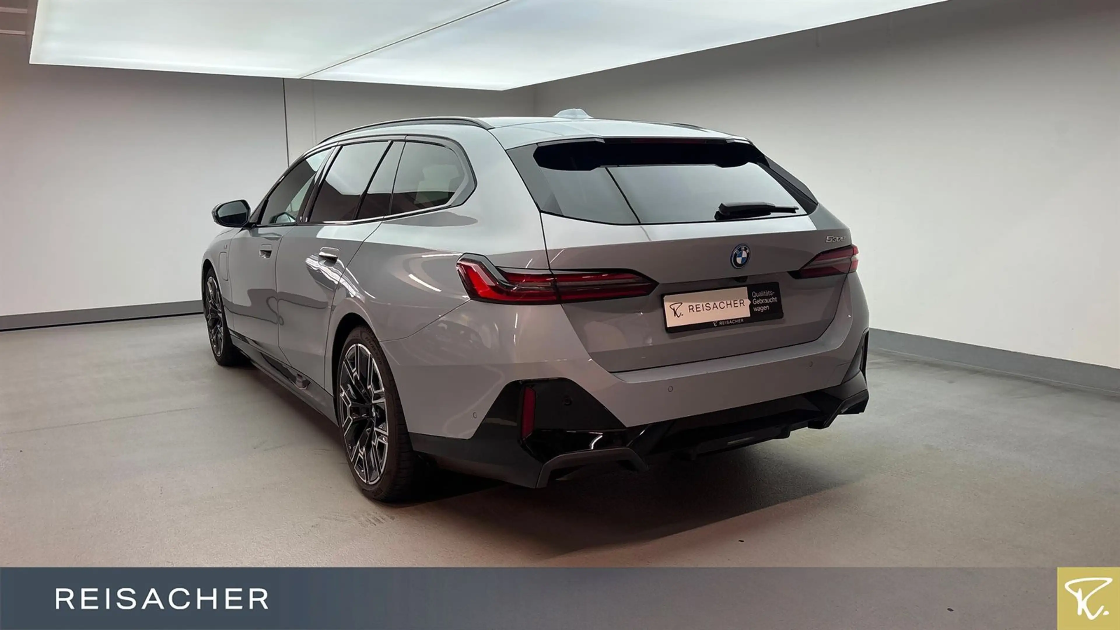 BMW 530 e A Tou — photo 2