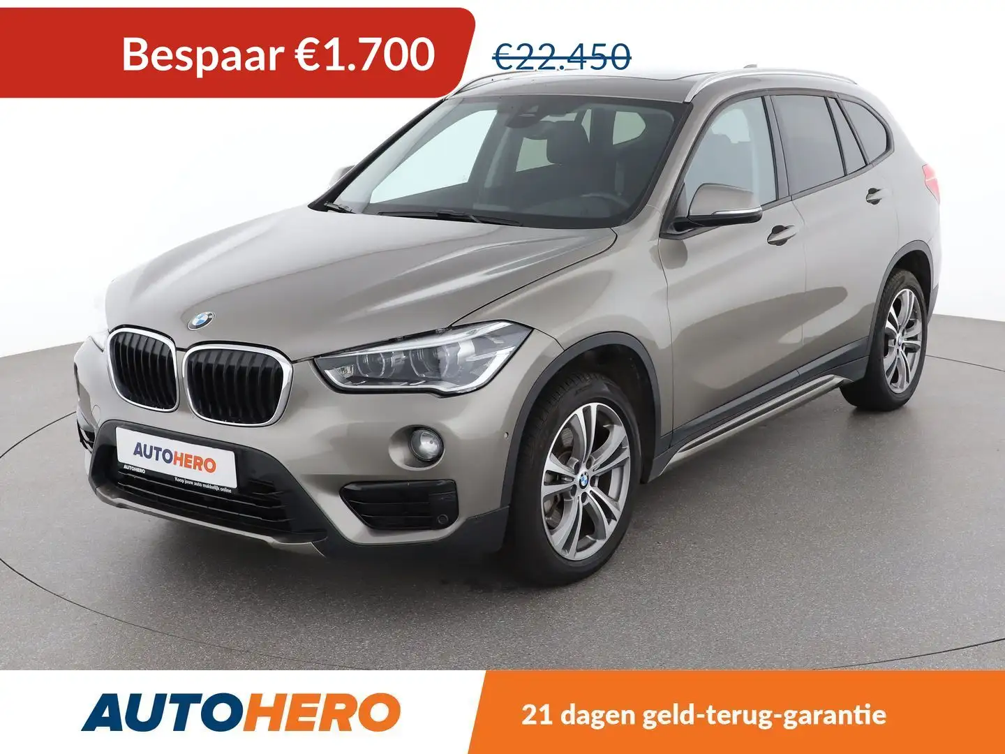 BMW X1 xDrive 20i Sport Line Сірий - 1