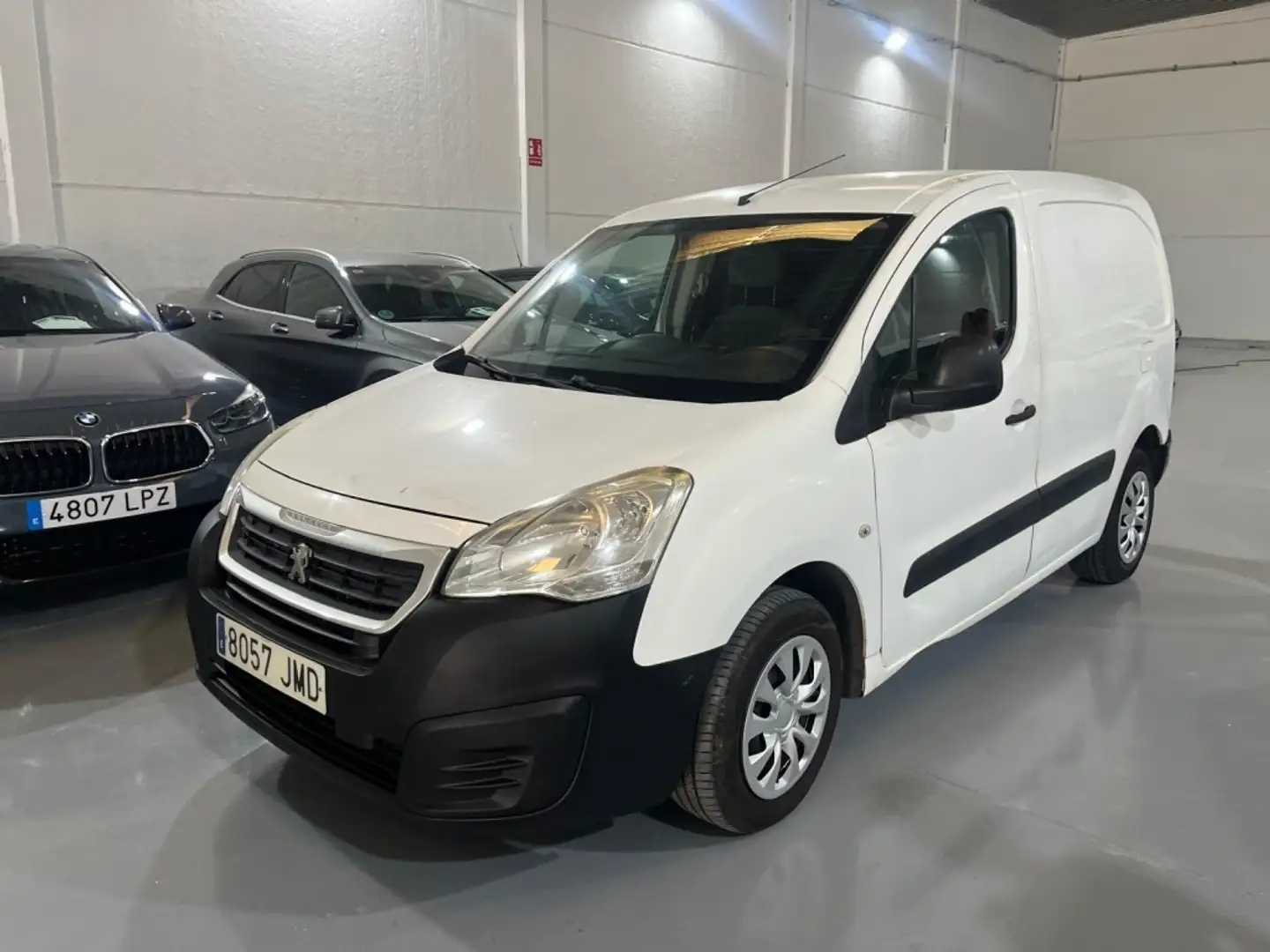 Peugeot Partner Furgón 1.6BlueHDI ConfortPack L1 75 Wit - 2