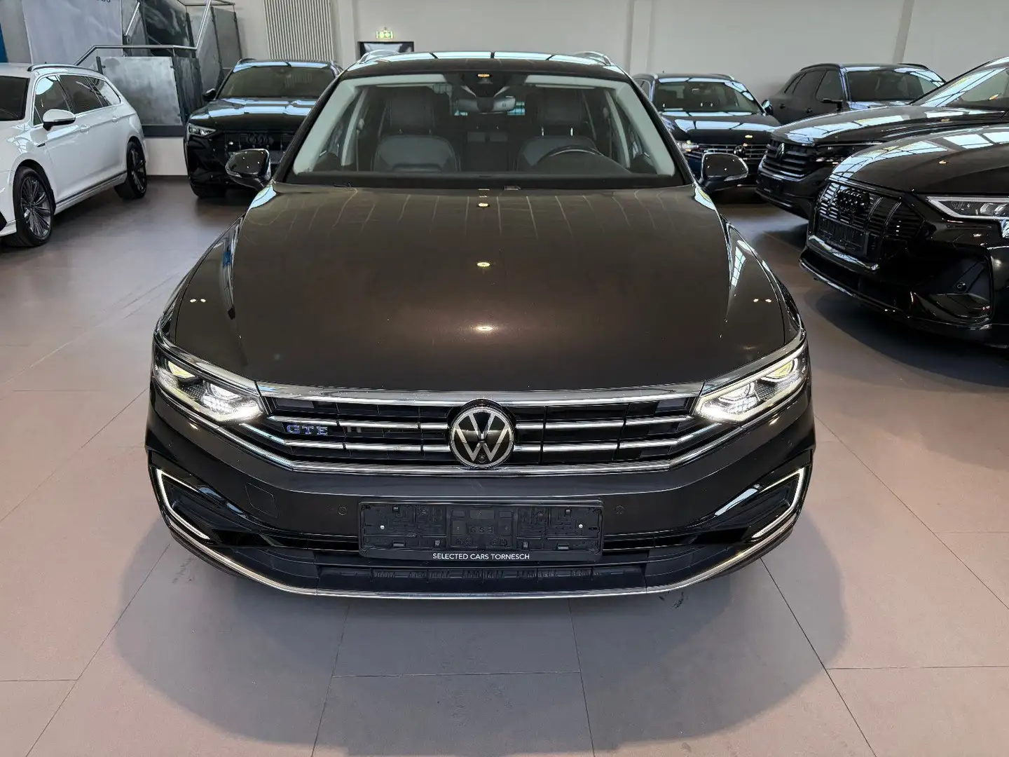 Volkswagen Passat Variant Passat GTE DSG AID/DYN/DCC/MATRIX/360°/AHK Gris - 2
