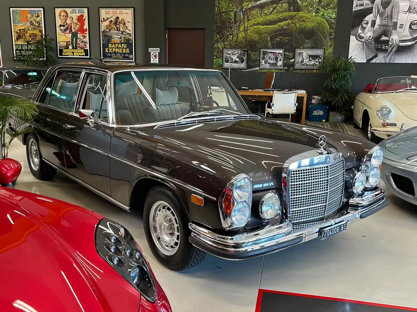 Mercedes-Benz 300 SEL 3.5 v8 Completamente retaurata Marrone - 2