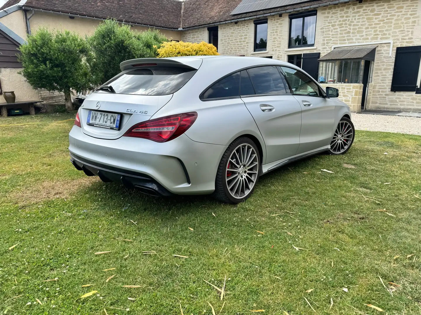 Mercedes-Benz CLA 45 AMG Shooting Brake Speedshift DCT 4Matic - 2
