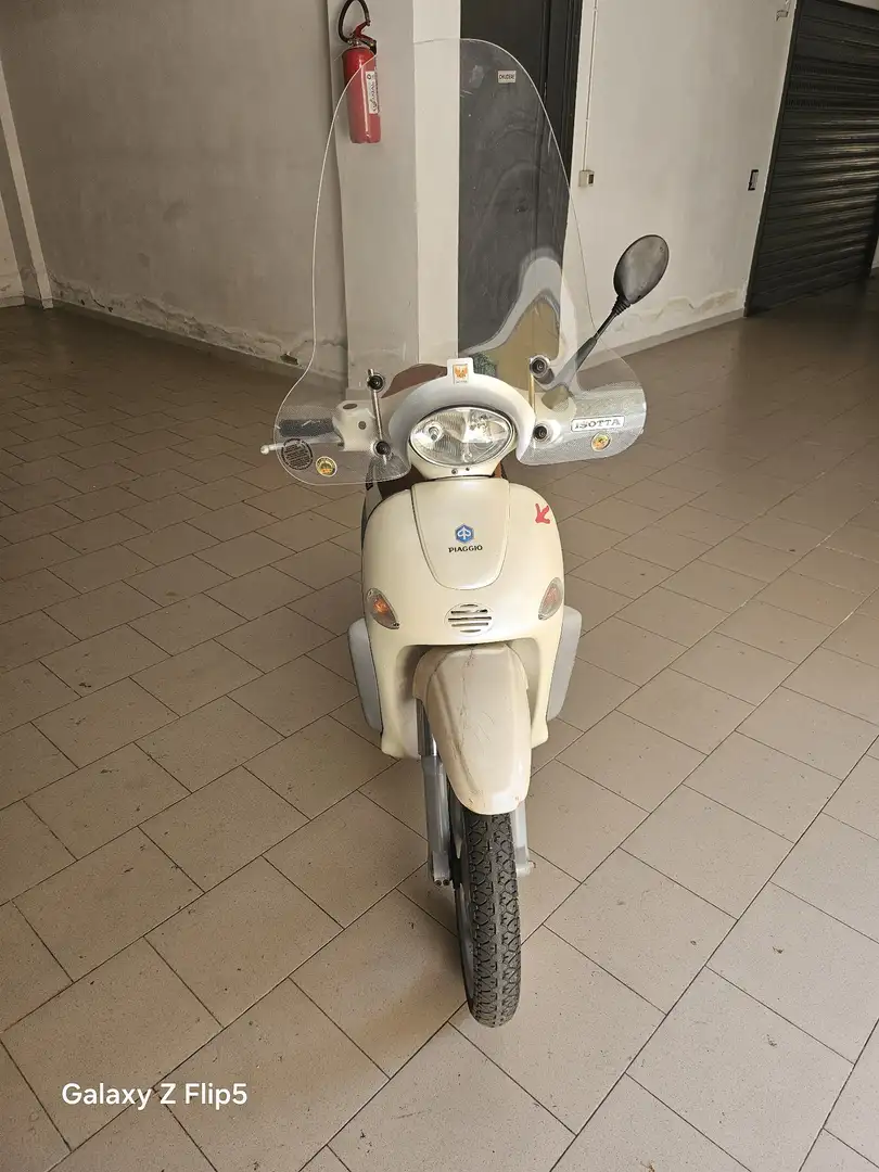 Piaggio Liberty 150 Blanc - 1