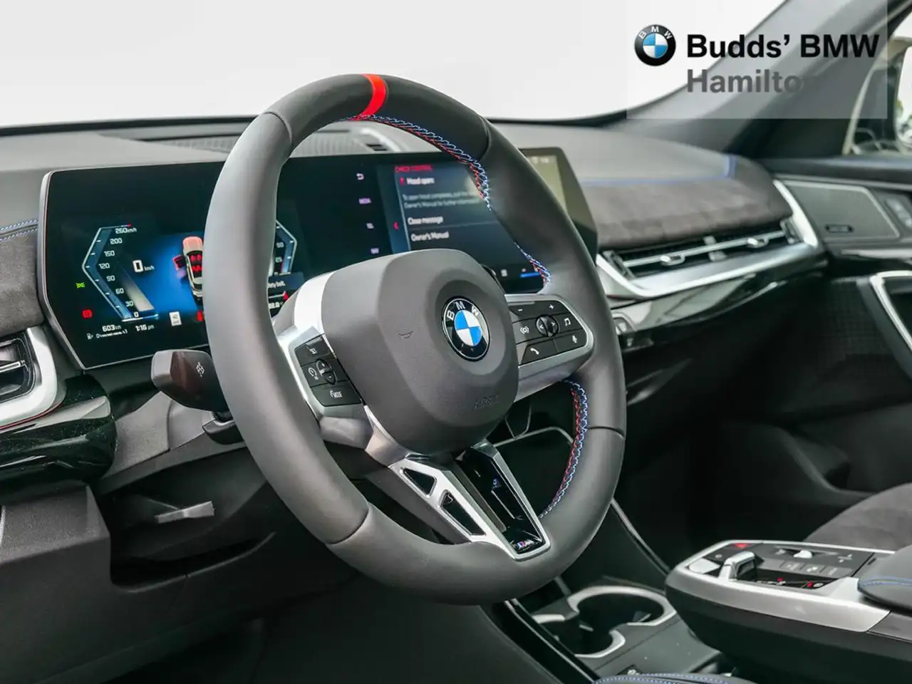 BMW X1 снимка BMW X1