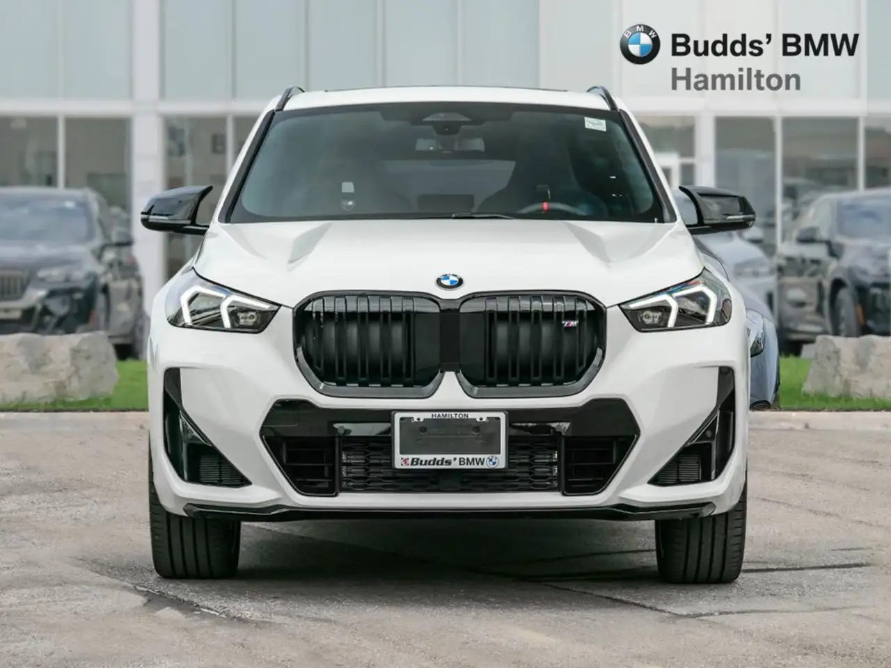 BMW X1 снимка BMW X1
