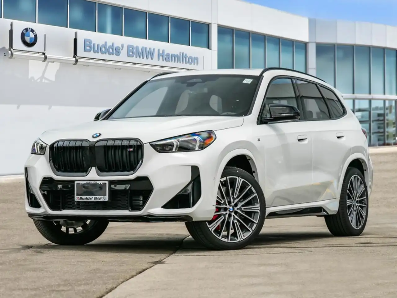 BMW X1 снимка BMW X1