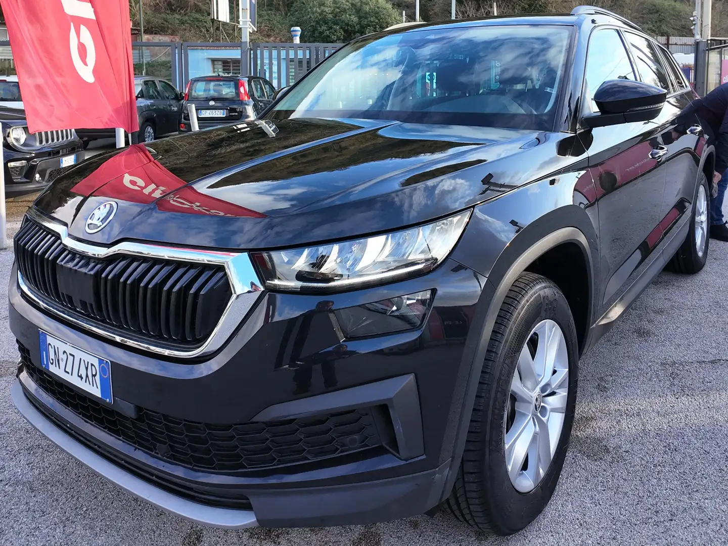 Skoda Kodiaq Kodiaq 2.0 tdi evo Executive dsg 7 posti Noir - 2