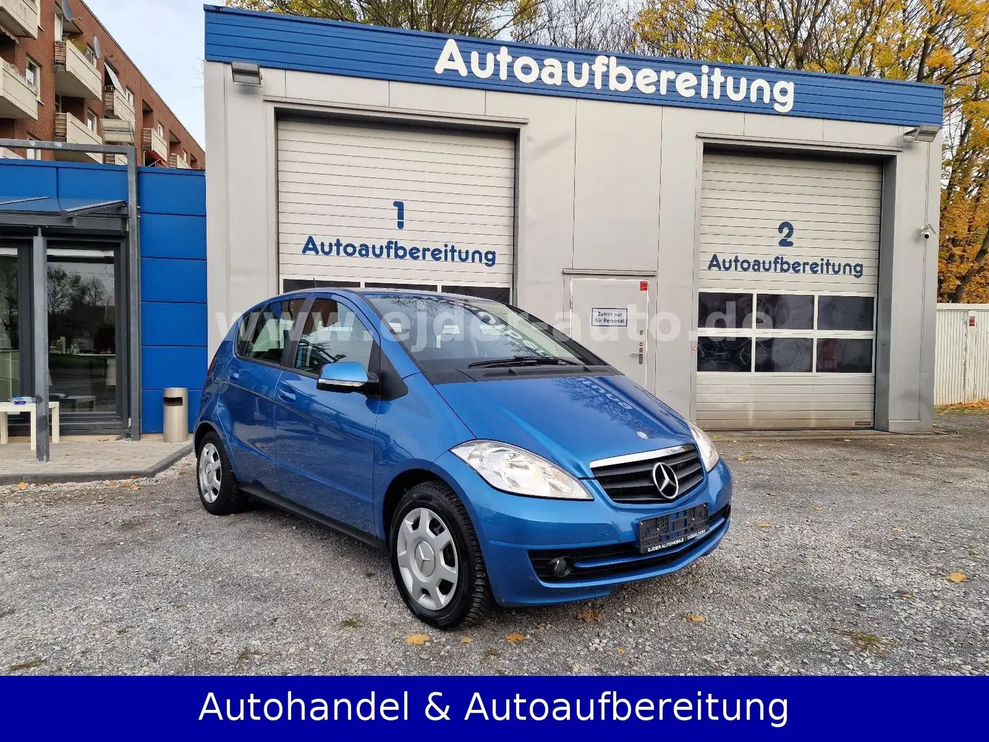 Mercedes-Benz A 150 AUTOMATIK *5-TÜRIG*RENTNER*GARAGE*HU:NEU* Blau - 1