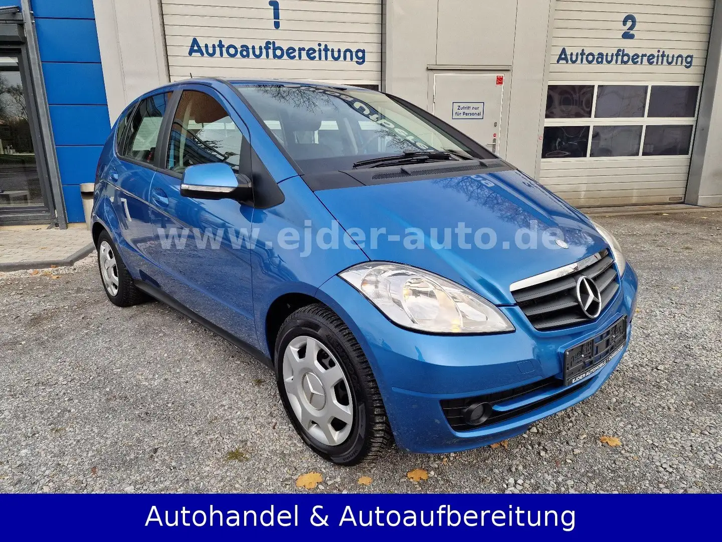 Mercedes-Benz A 150 AUTOMATIK *5-TÜRIG*RENTNER*GARAGE*HU:NEU* Blau - 2