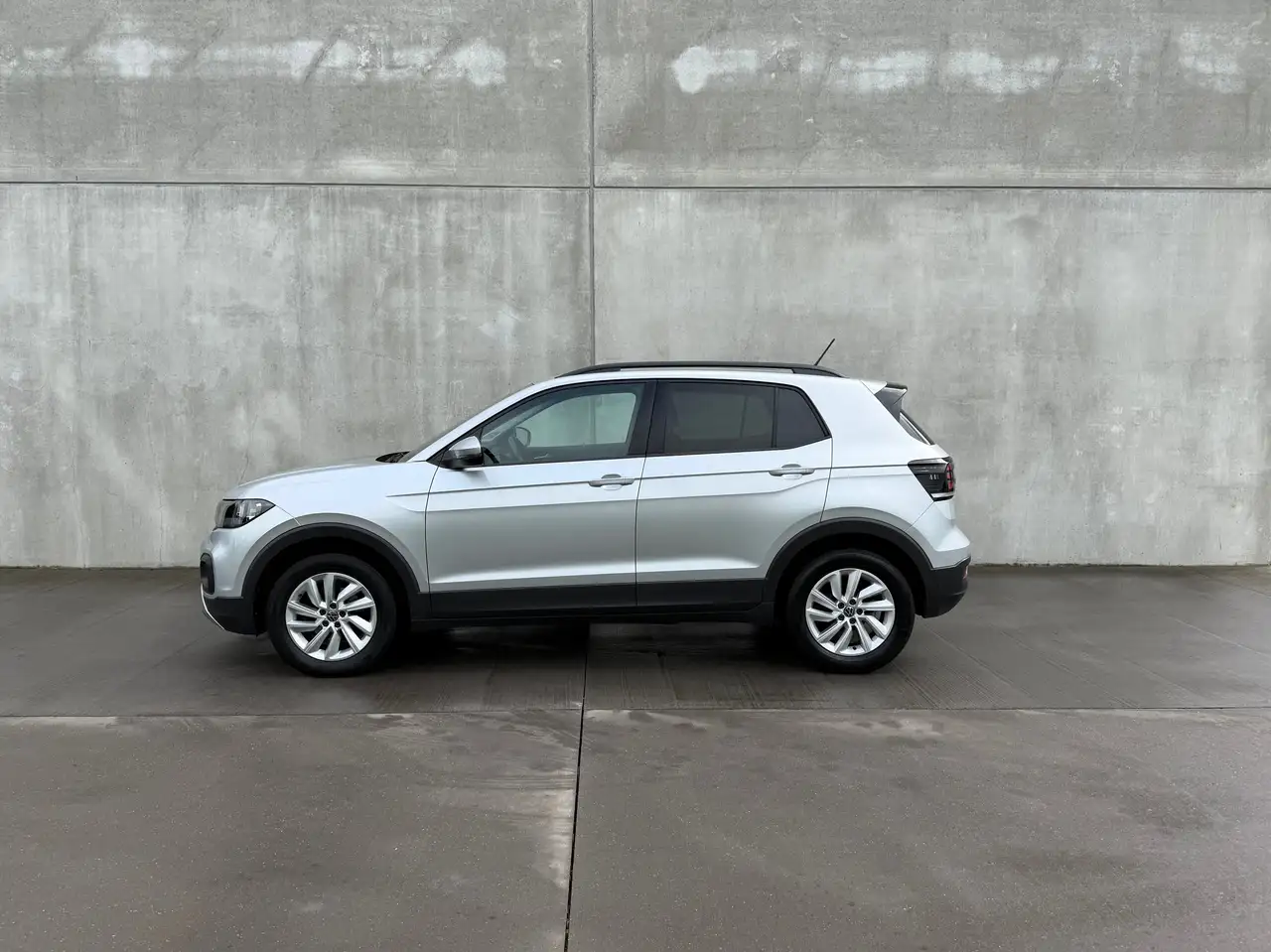 Volkswagen T-Cross 1.0 TSI Life Business DSG / ACC / Cam / Heated seats / Front, миниатюра 4