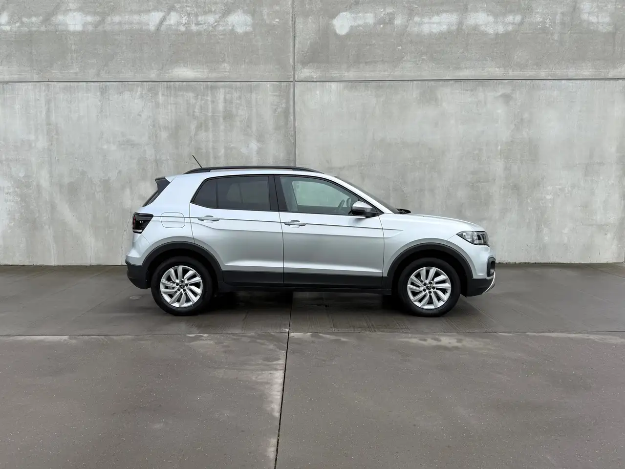 Volkswagen T-Cross 1.0 TSI Life Business DSG / ACC / Cam / Heated seats / Front, миниатюра 2