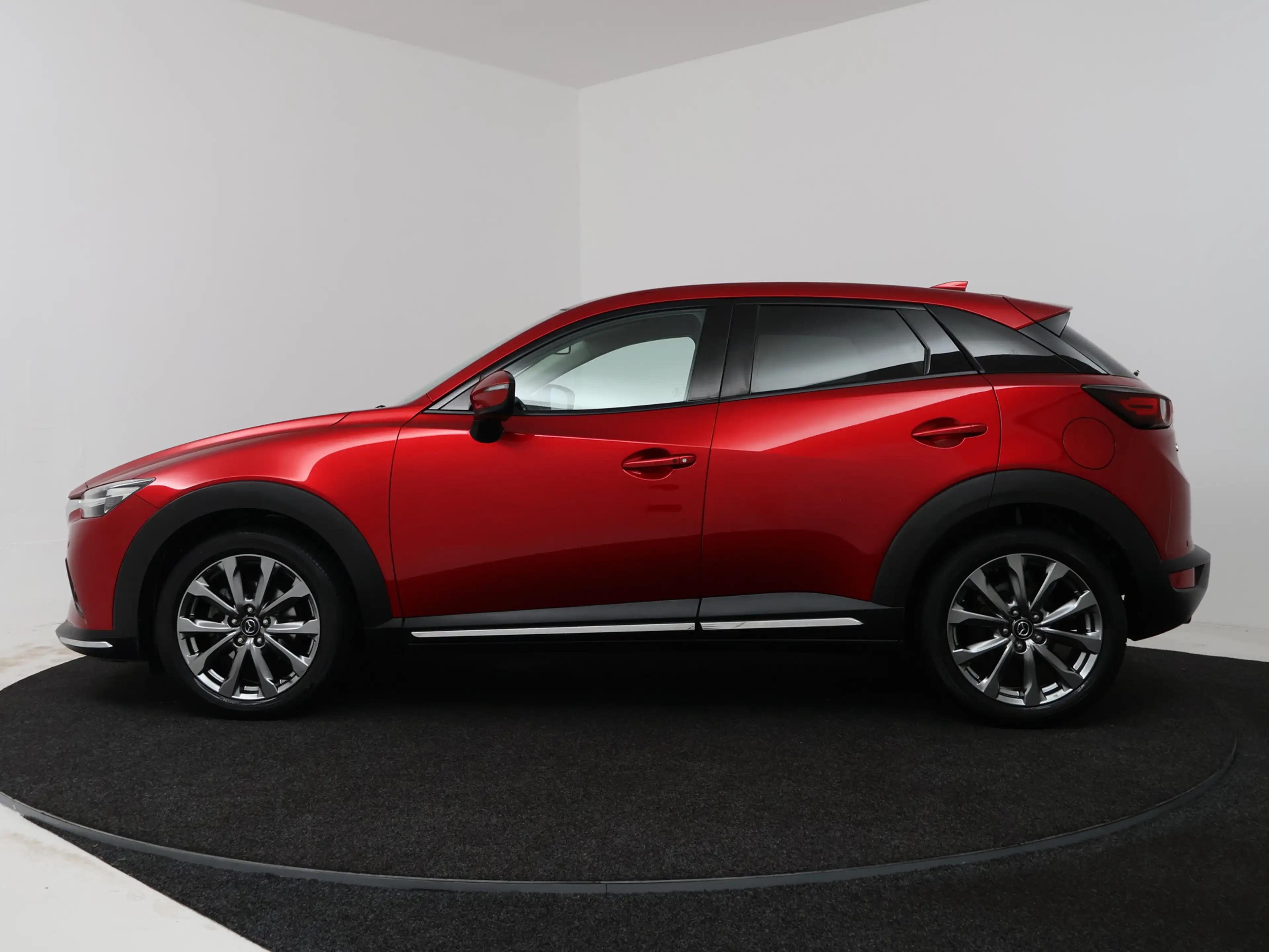 Mazda CX-3 2.0 SkyActiv-G 120 SkyLease — photo 3
