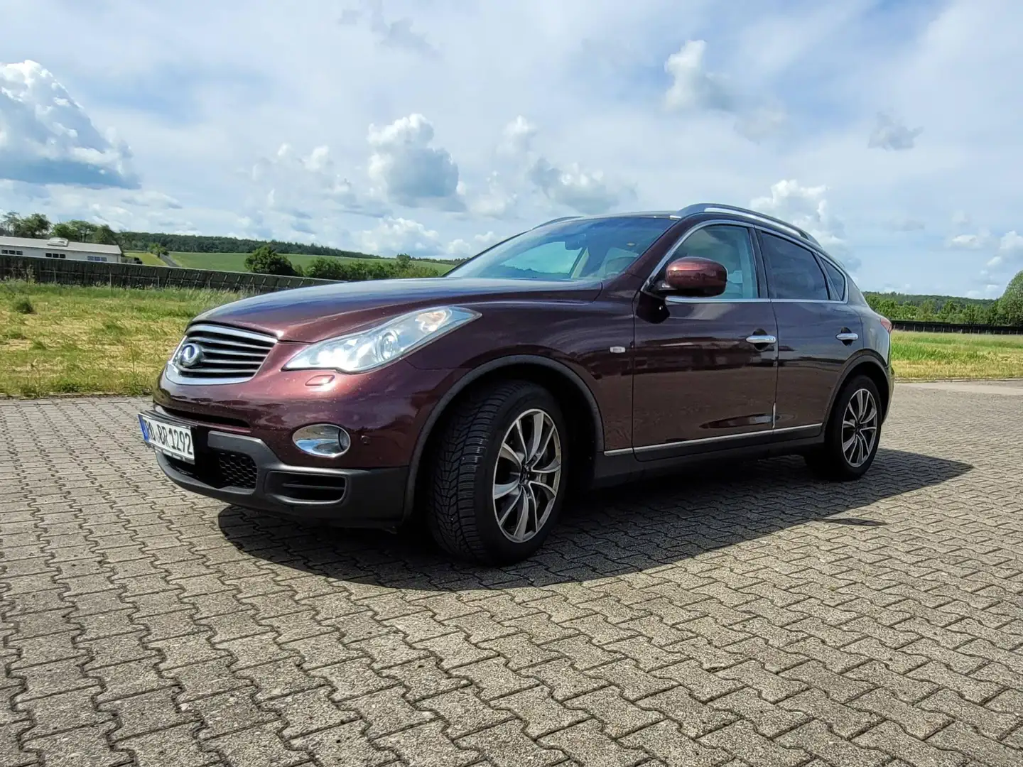 Infiniti EX30 EX30d AWD Aut GT Premium Rot - 1