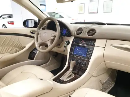 Annonce voiture d'occasion Mercedes-Benz CLK 280 - CARADIZE