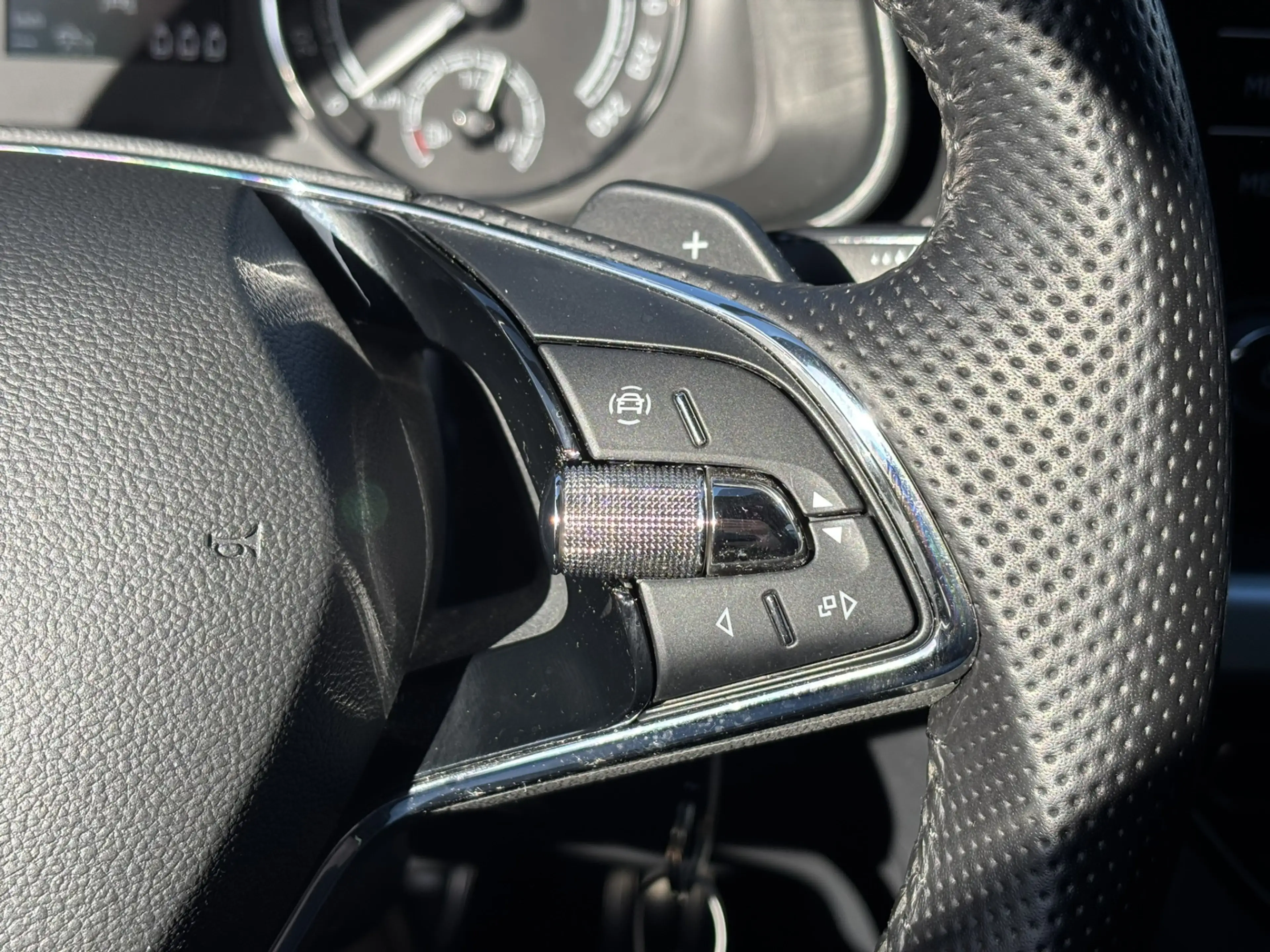 Skoda Scala 1.0 TSI Sport Business / NAP / Applecarplay/Androi — photo 14