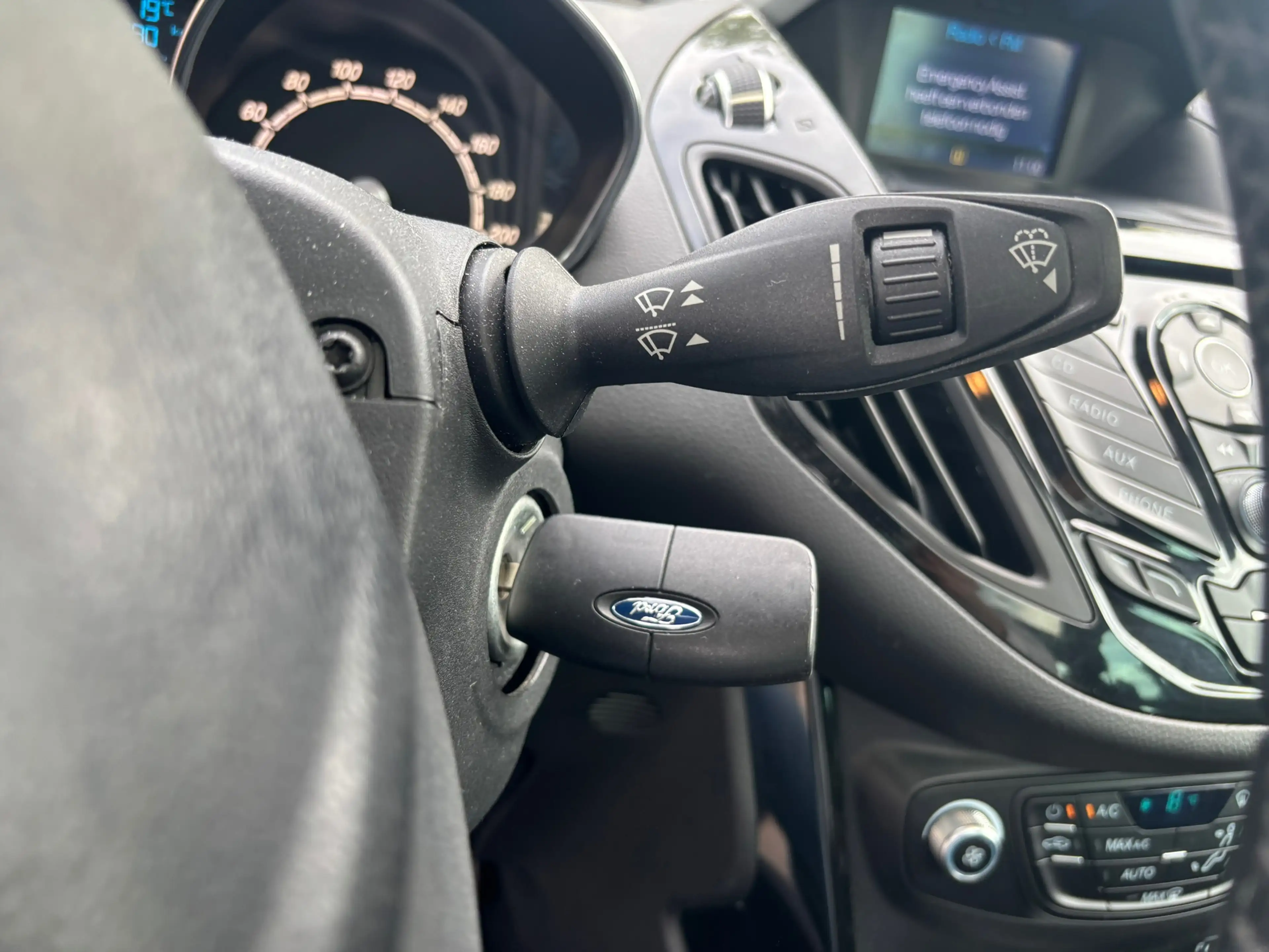 Ford B-Max 1.0 EcoBoost Titanium. Navi ! Pano ! Airco ! — photo 20