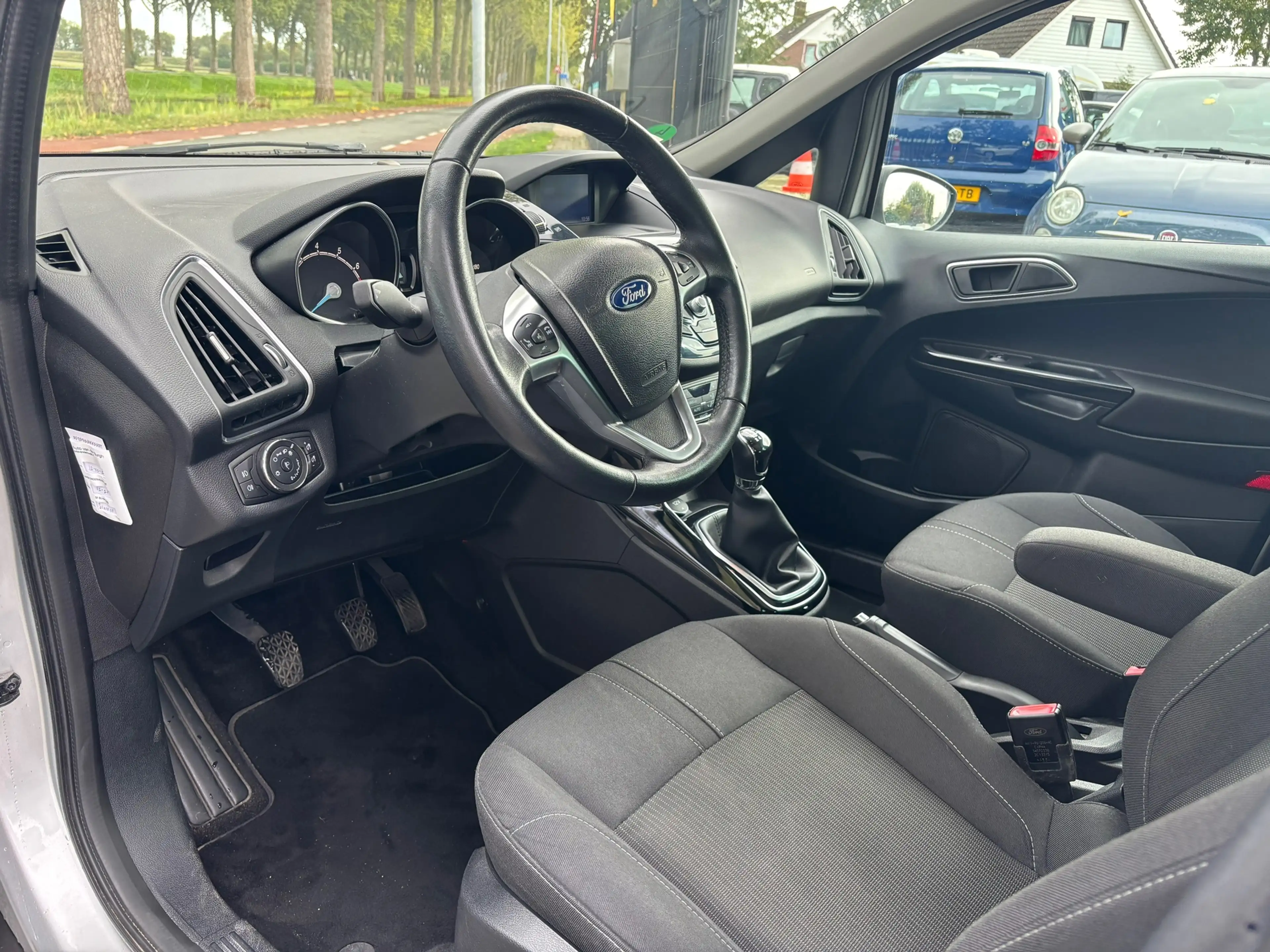 Ford B-Max 1.0 EcoBoost Titanium. Navi ! Pano ! Airco ! — photo 8