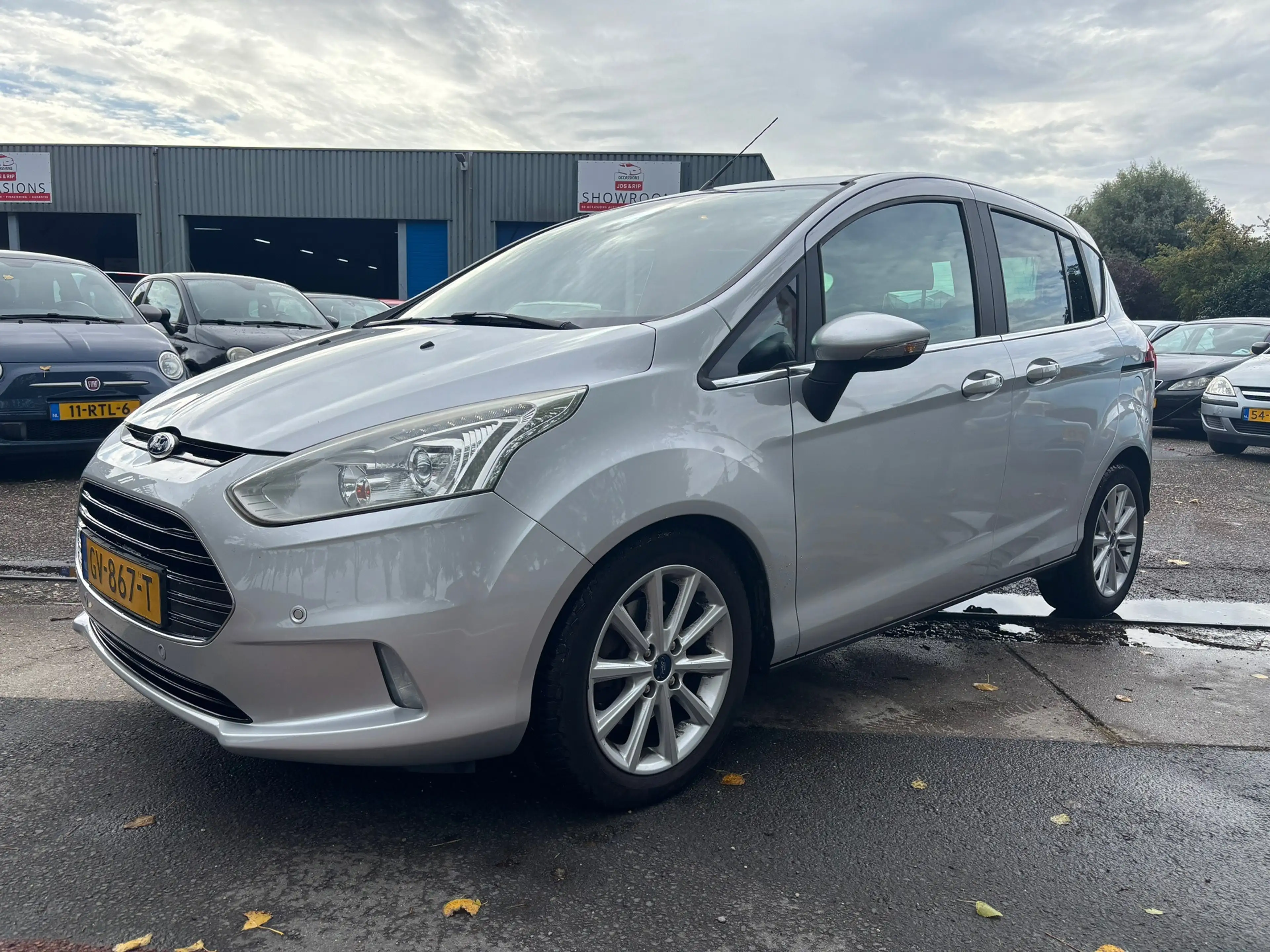 Ford B-Max 1.0 EcoBoost Titanium. Navi ! Pano ! Airco !