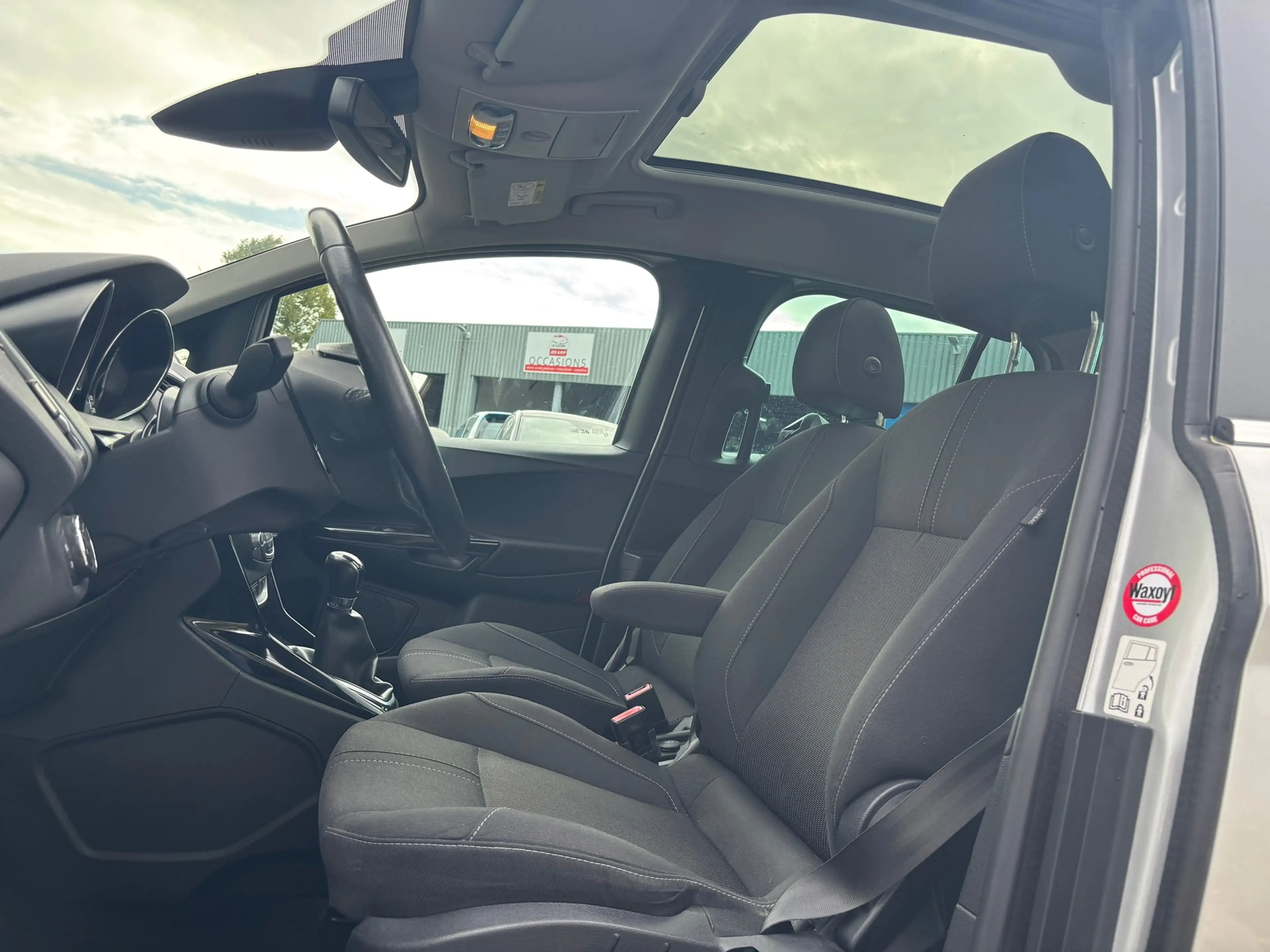 Ford B-Max 1.0 EcoBoost Titanium. Navi ! Pano ! Airco ! — photo 9