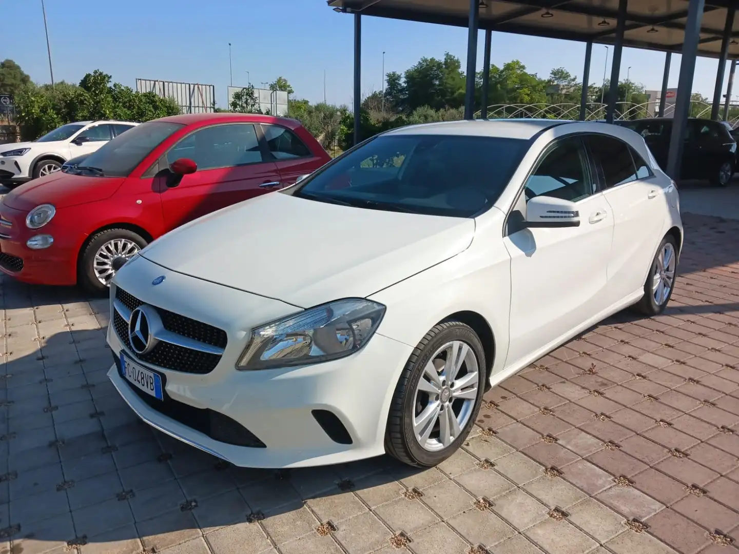 Mercedes-Benz A 160 A 160 cdi Premium auto E6 Biały - 1