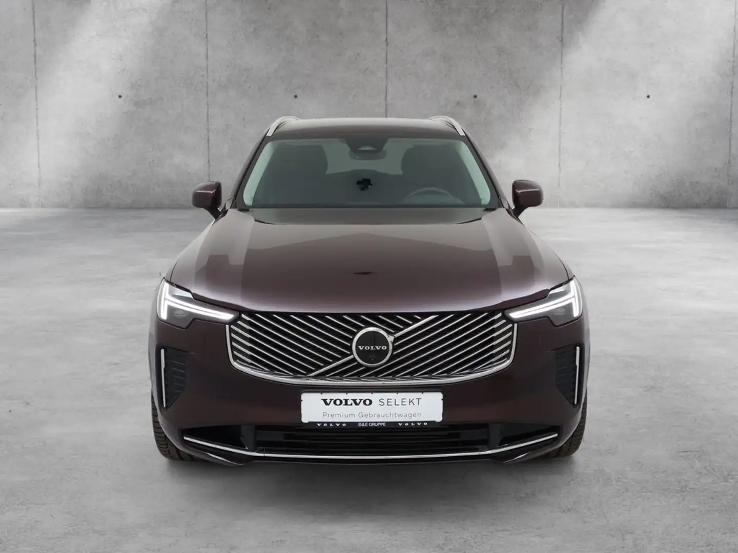 Volvo XC90 2.0 Plus Bright Recharge Plug-In Hybrid AWD - 2