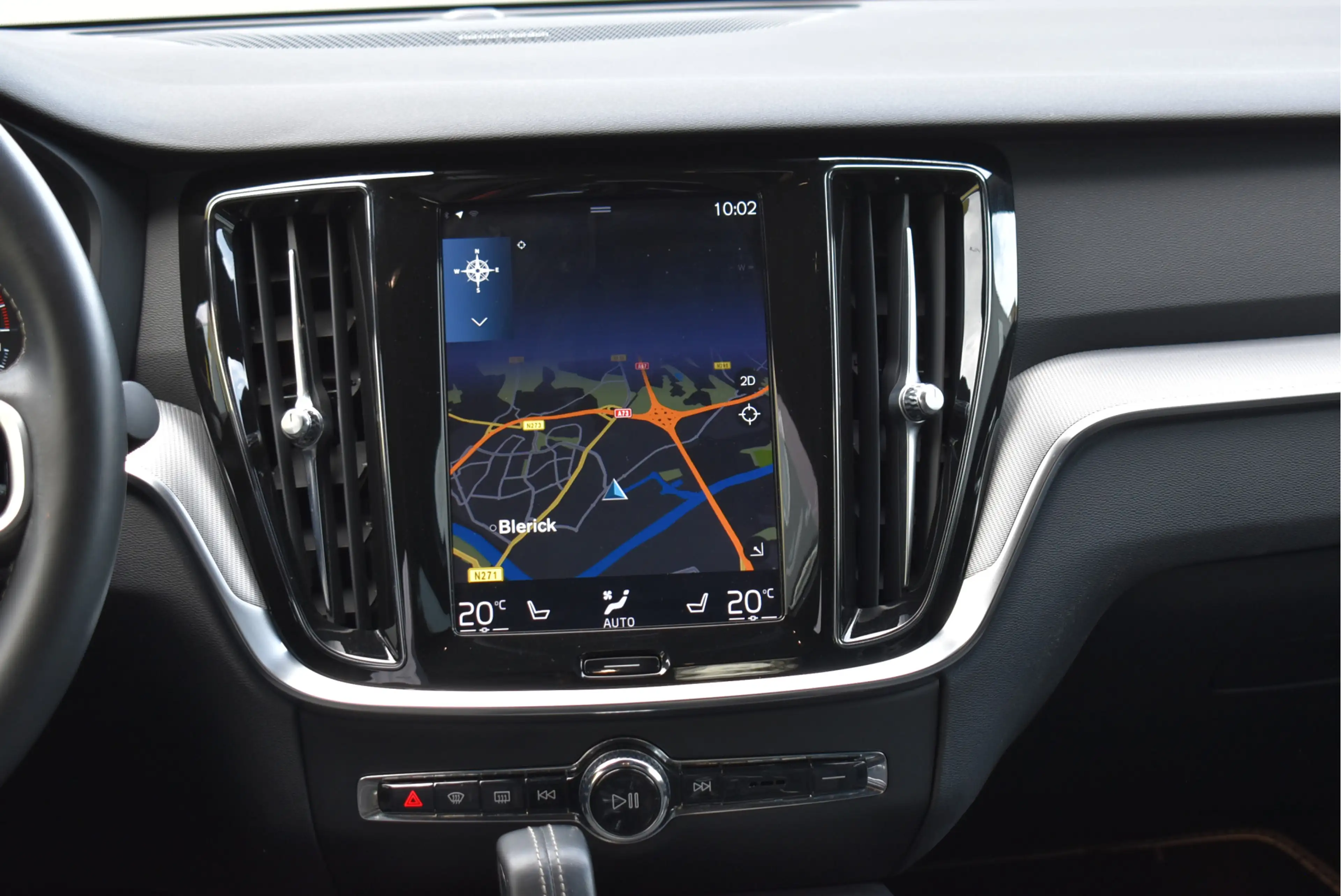 Volvo S60 2.0 T6 AWD Twin Engine R-Design Navi Leder Full Le — photo 14