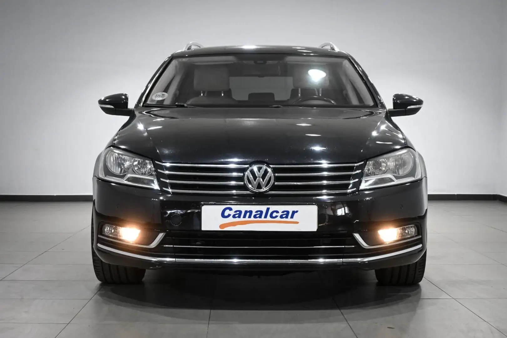Volkswagen Passat Variant 2.0TDI Highline BMT Negro - 2