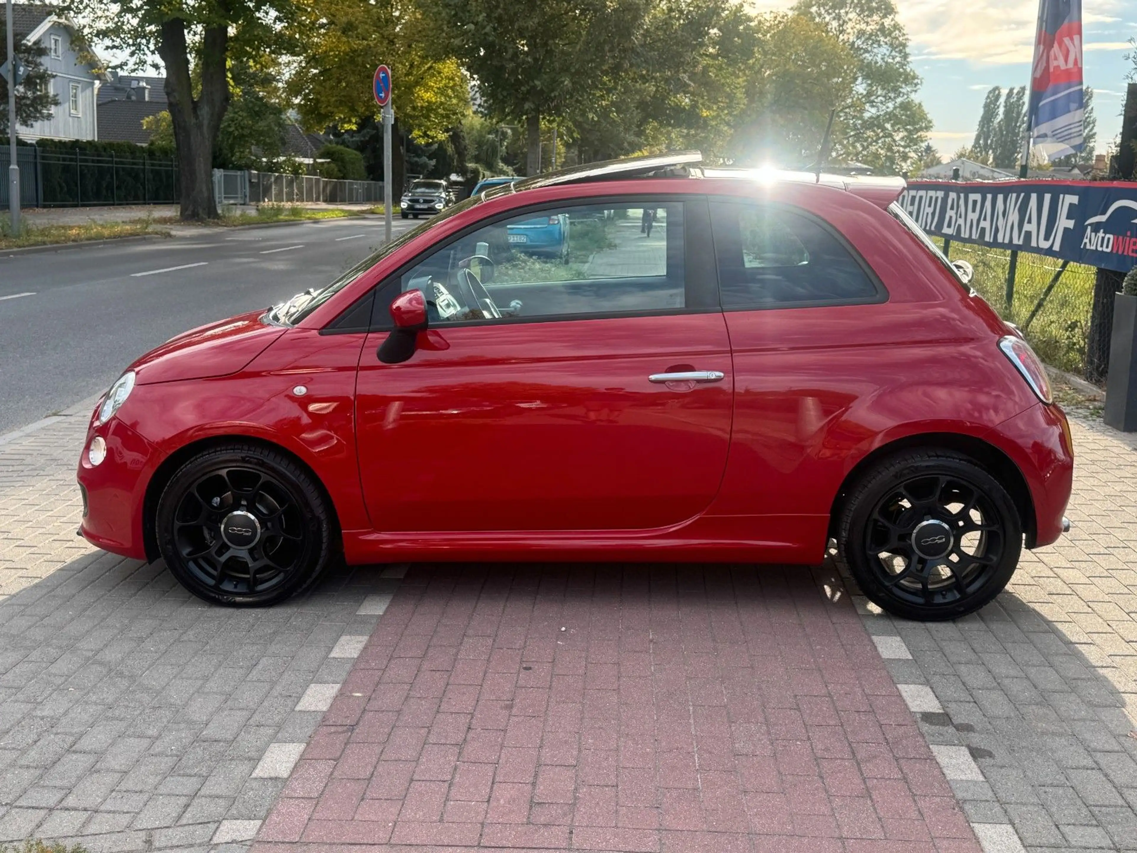 Fiat 500 S*Aut.*Panorama*Leder*PDC* — photo 4