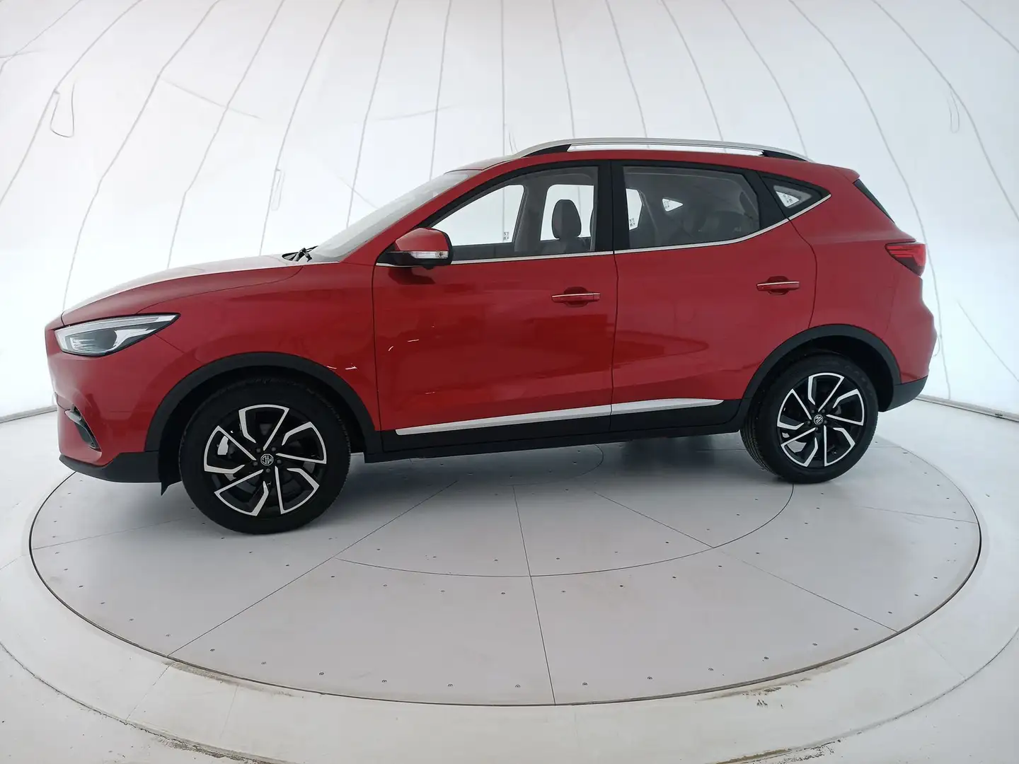 MG ZS 2021 1.5 Luxury Rosso - 2
