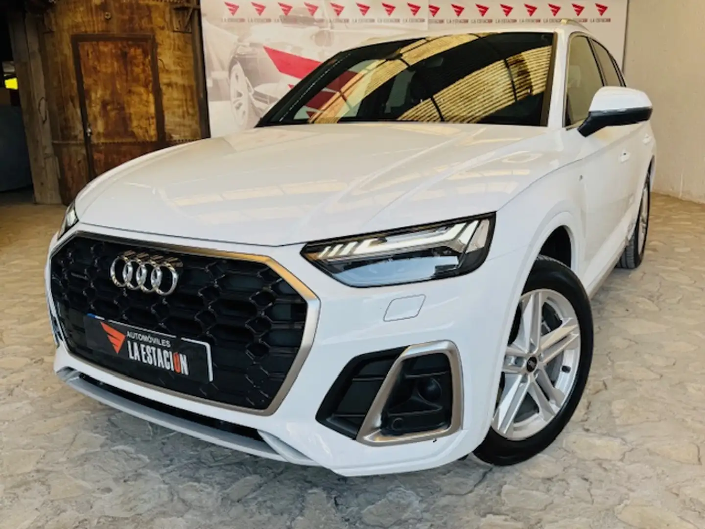 Audi Q5 40 TDI quattro-ultra Genuine S tronic 150kW Blanc - 1