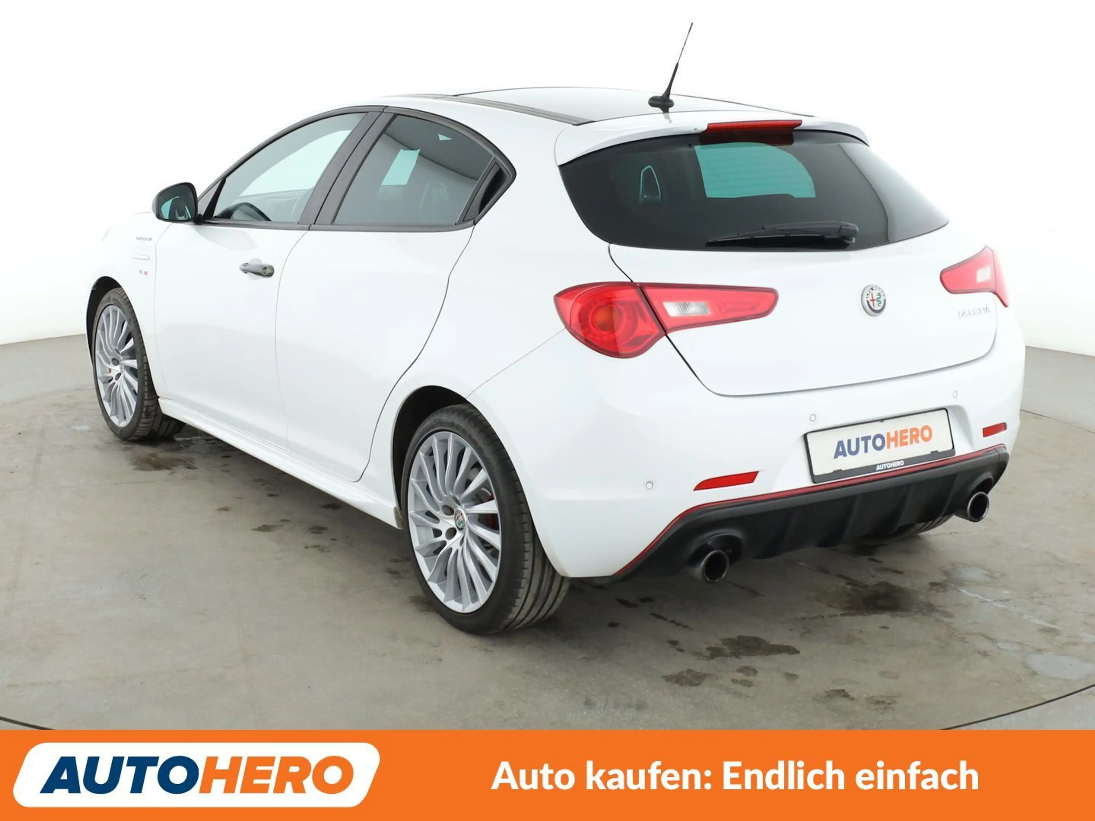 Alfa Romeo Giulietta 1.8 Turbo Veloce Aut.*NAVI*TEMPO*PDC*SHZ* — photo 4