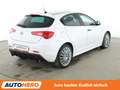 Alfa Romeo Giulietta 1.8 Turbo Veloce Aut.*NAVI*TEMPO*PDC*SHZ* Blanc - thumbnail 6