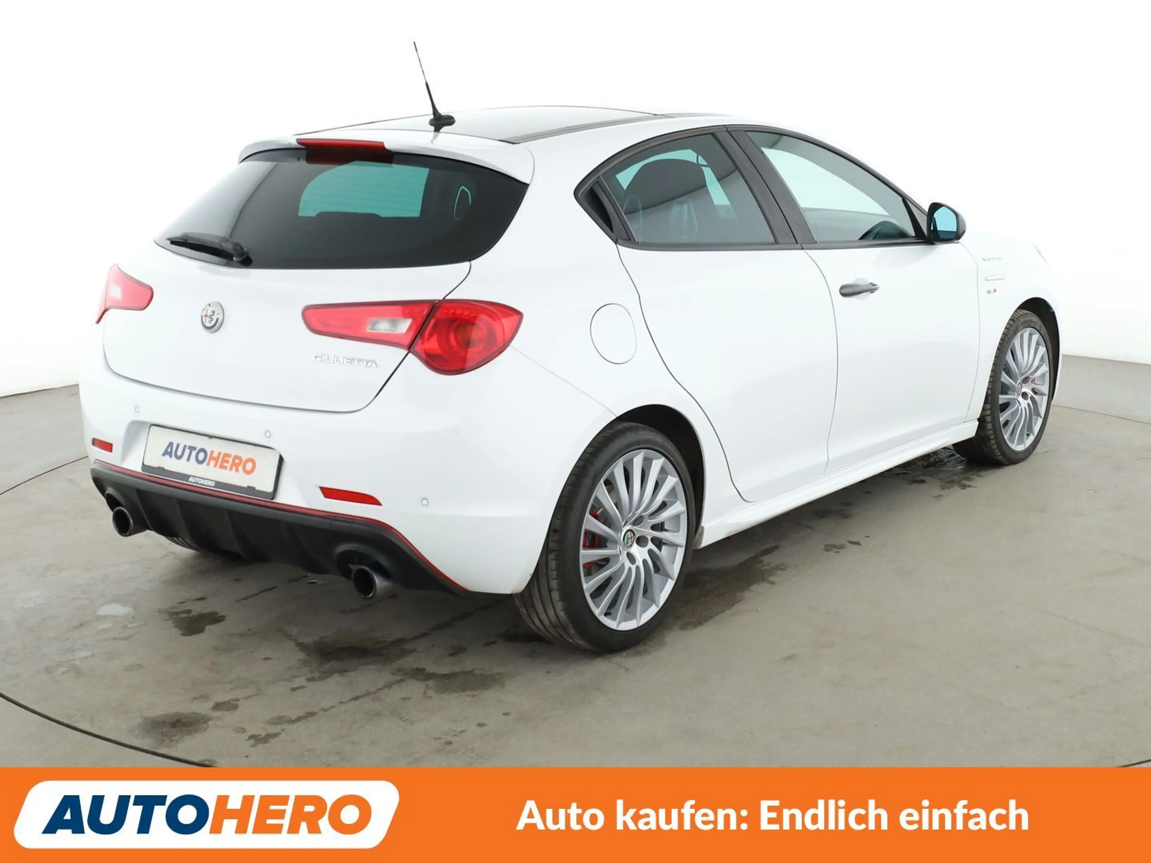 Alfa Romeo Giulietta 1.8 Turbo Veloce Aut.*NAVI*TEMPO*PDC*SHZ* — photo 6