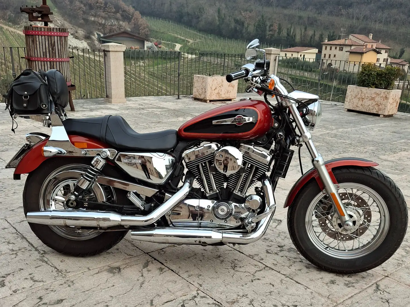 Harley-Davidson 1200 Custom XL1200C Arancione - 2