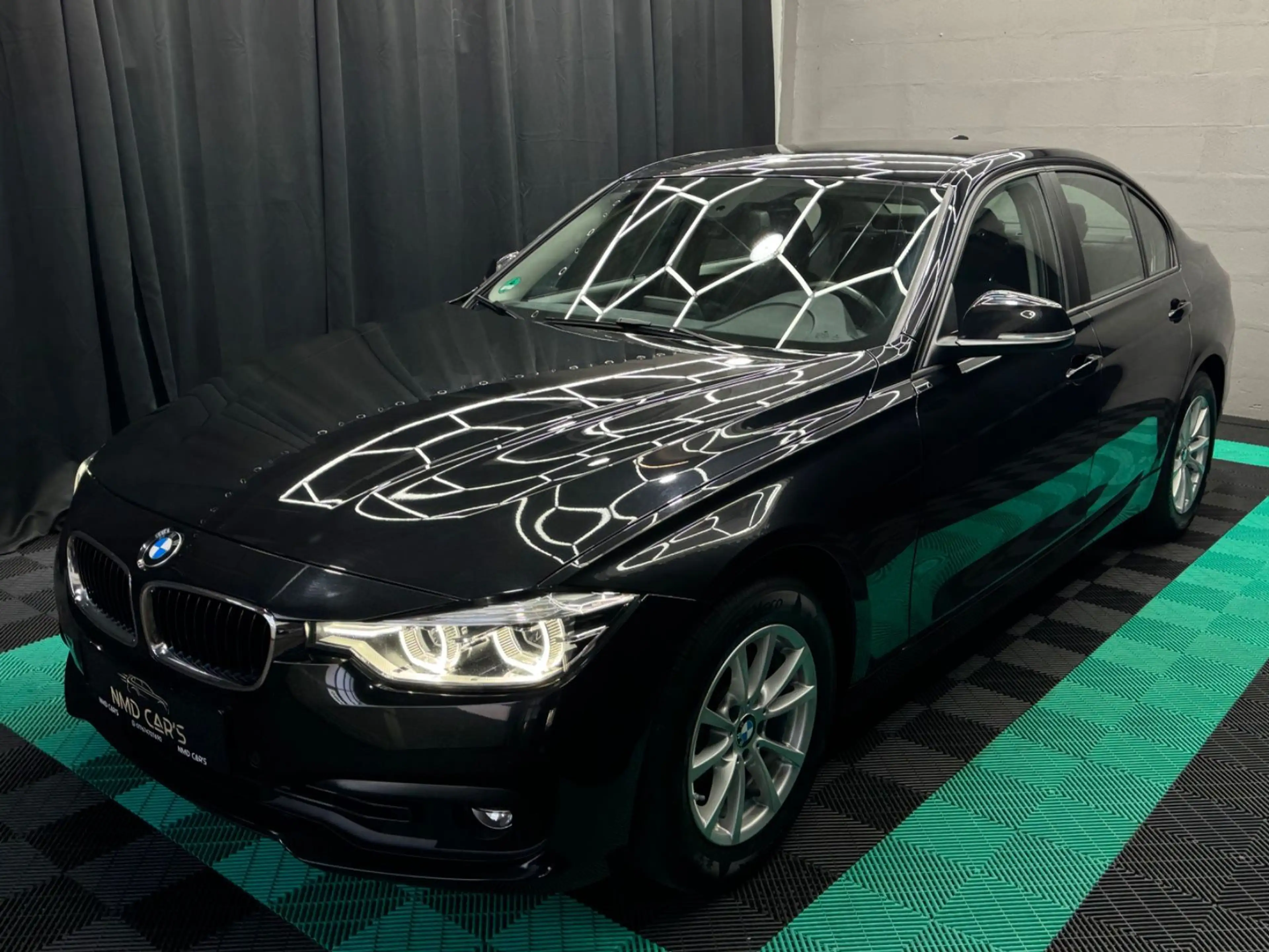 BMW 318 3 Limousine 318 i Advantage LED/AUTOMATIK — photo 2