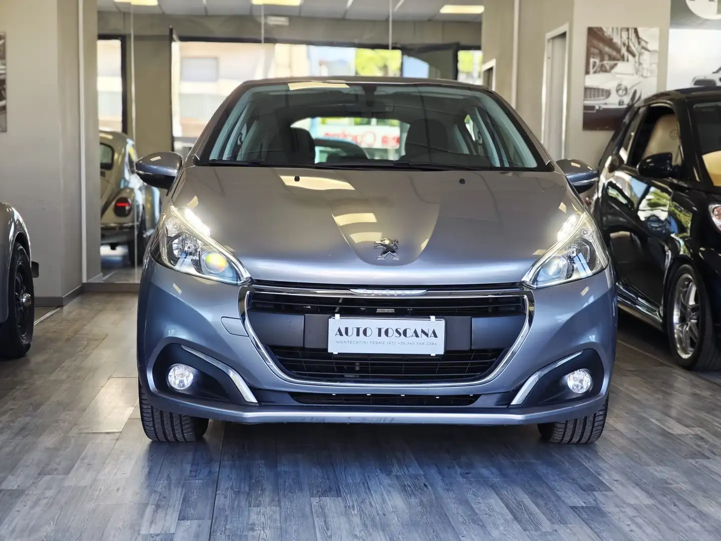 Peugeot 208 208 I 2015 5p 1.2 puretech Allure s Zilver - 1