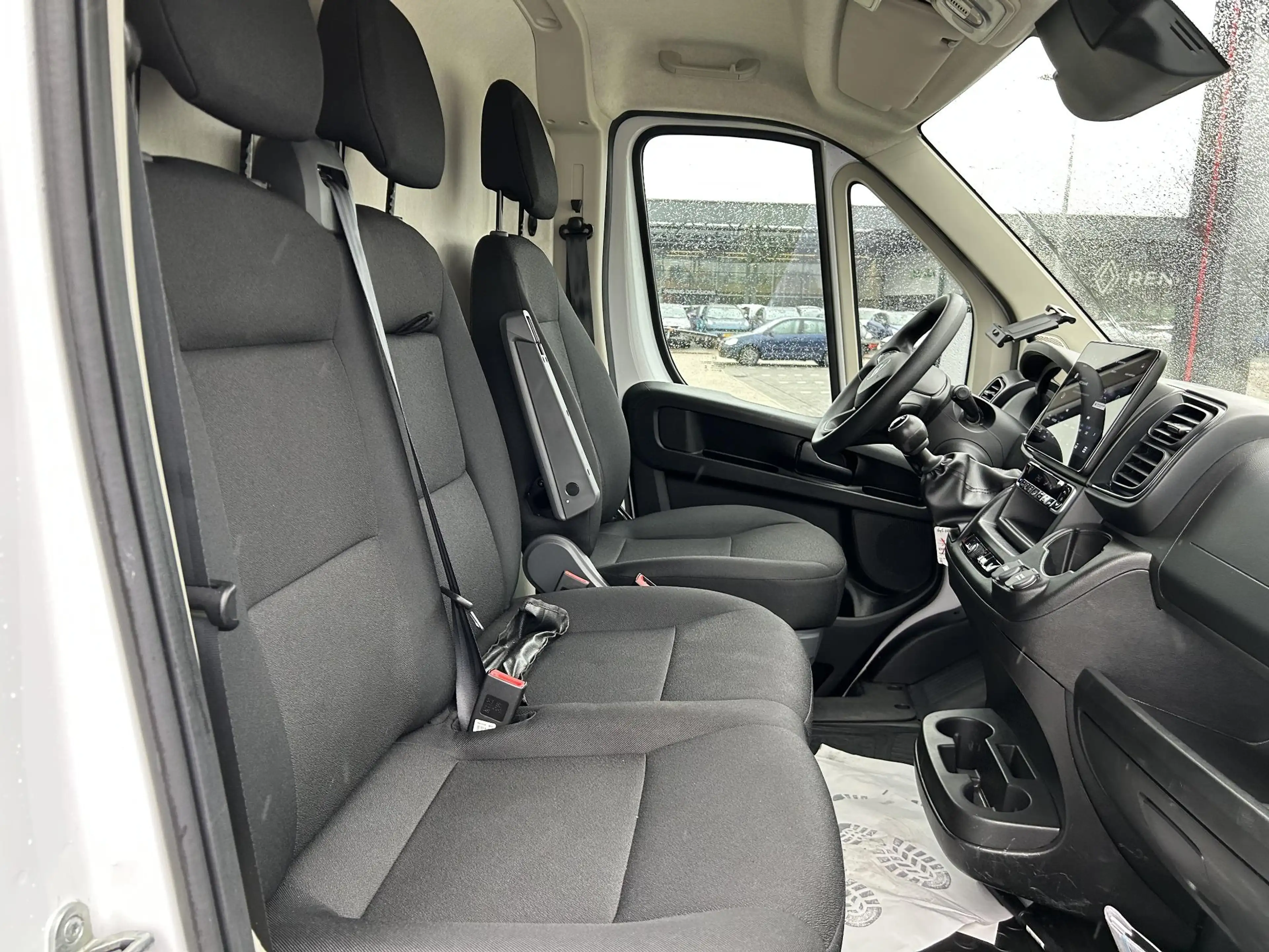 Citroen Jumper 2.2 BlueHDi 120 S&S L2H2 3.3t | 2x Schuifdeur | Na — photo 7