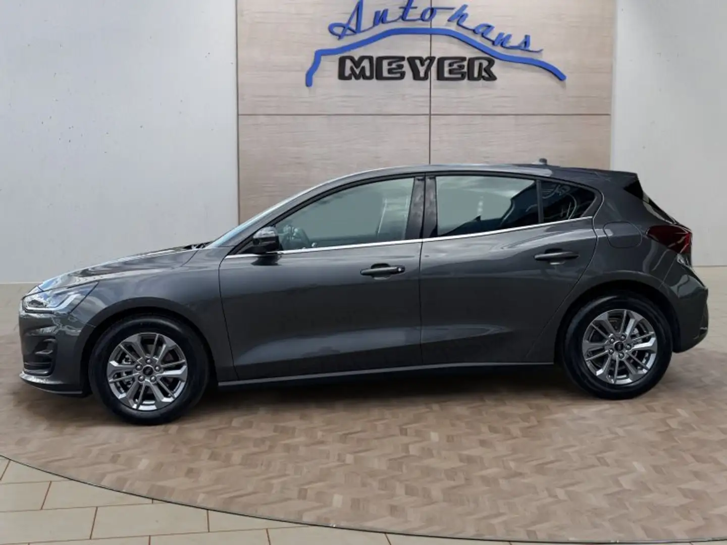 Ford Focus Titanium 1,0 125PS LED/Navi/Alu/Winterp. ** Gris - 2