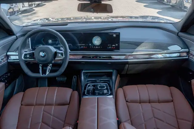 BMW M view 7