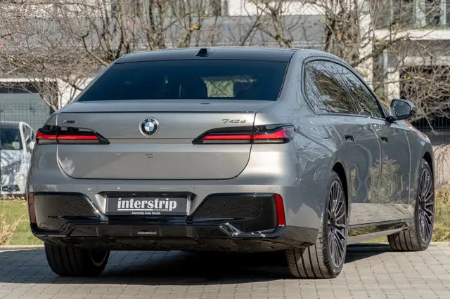 BMW M view 6
