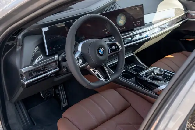 BMW M view 11