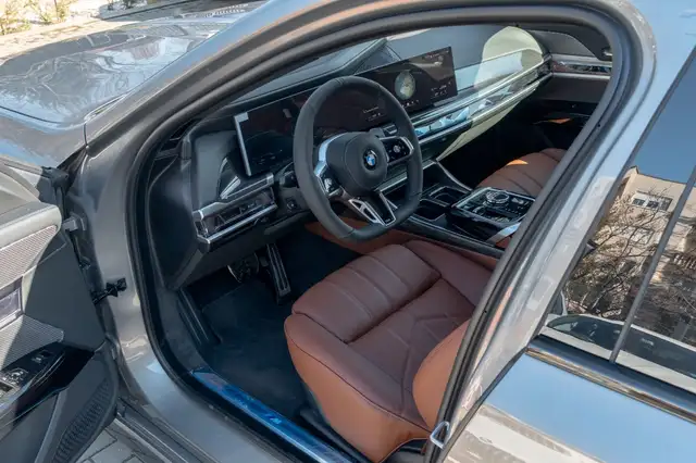 BMW M view 10