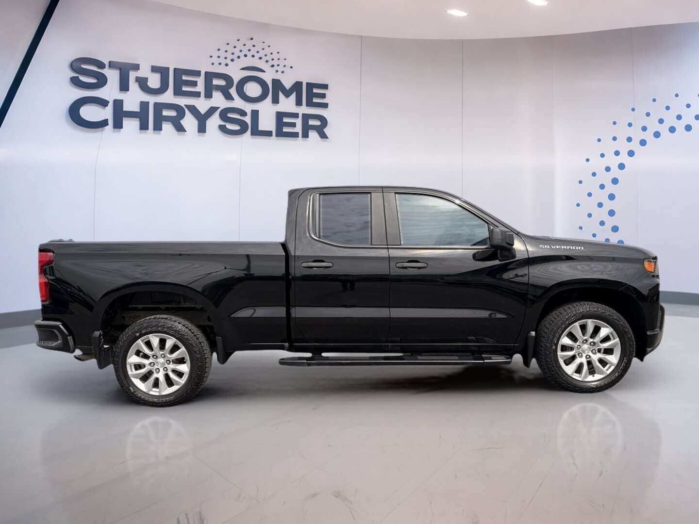 2021 Chevrolet Silverado 1500 SILVERADO 1500 CUSTOM 2021, TURBO 2,7 L, 4X4 ET 4 — снимка 1