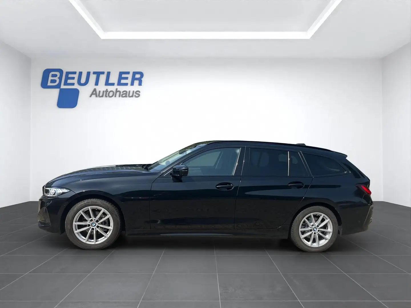 BMW 318 i Touring aLED HeadUp 360°-Kam Ganzjahresr... Noir - 2