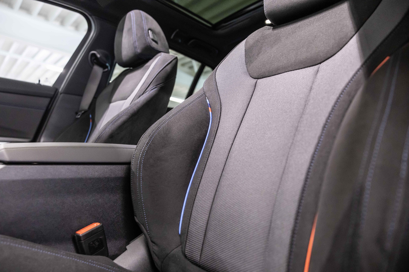 BMW 318 318i Touring M Sport PANO | HIFI| PA — photo 9
