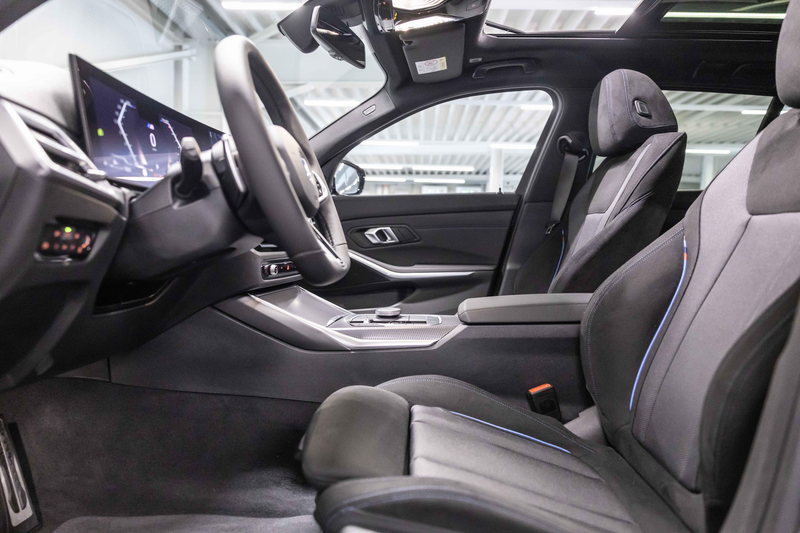 BMW 318 318i Touring M Sport PANO | HIFI| PA — photo 8