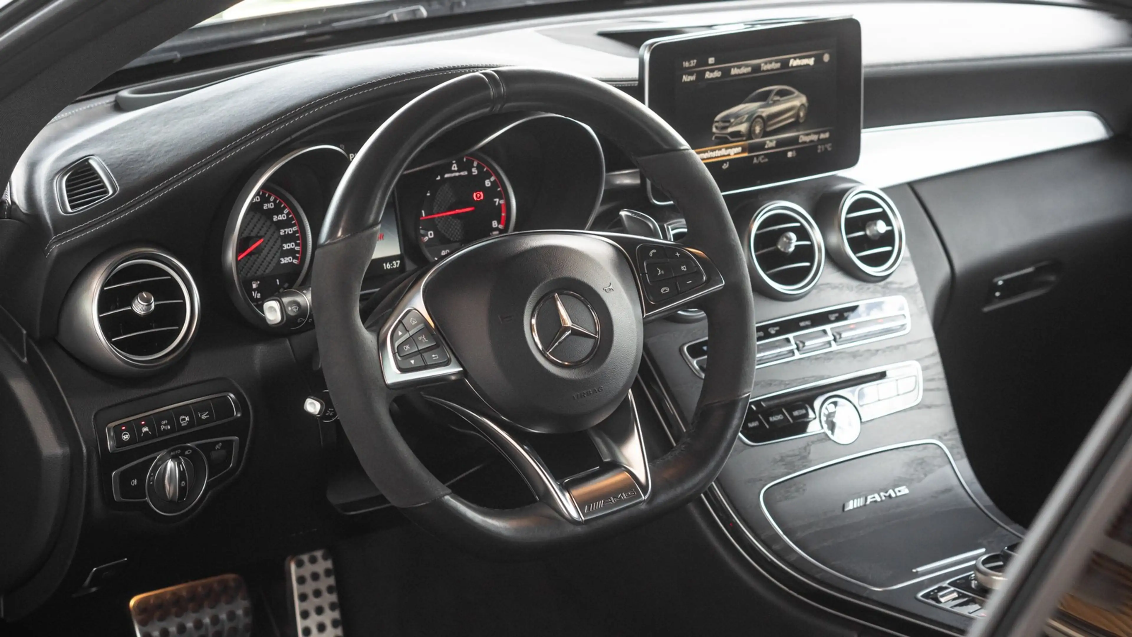 Mercedes-Benz C 63 AMG S*DRIVERSPCK*ACC*HUD*SPUR*360°*PANO* — photo 14