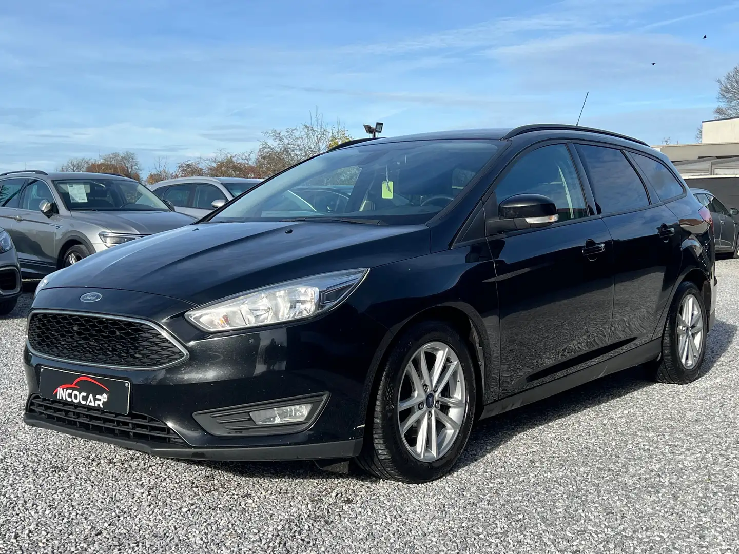 Ford Focus 1.5 TDCi * MARCHAND OU EXPORT ! Noir - 1