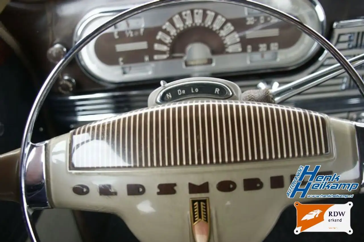 Oldsmobile 78 Dynamic Sedan Hydra Matic Drive/ ZEER MOOI BRUU, foto 8