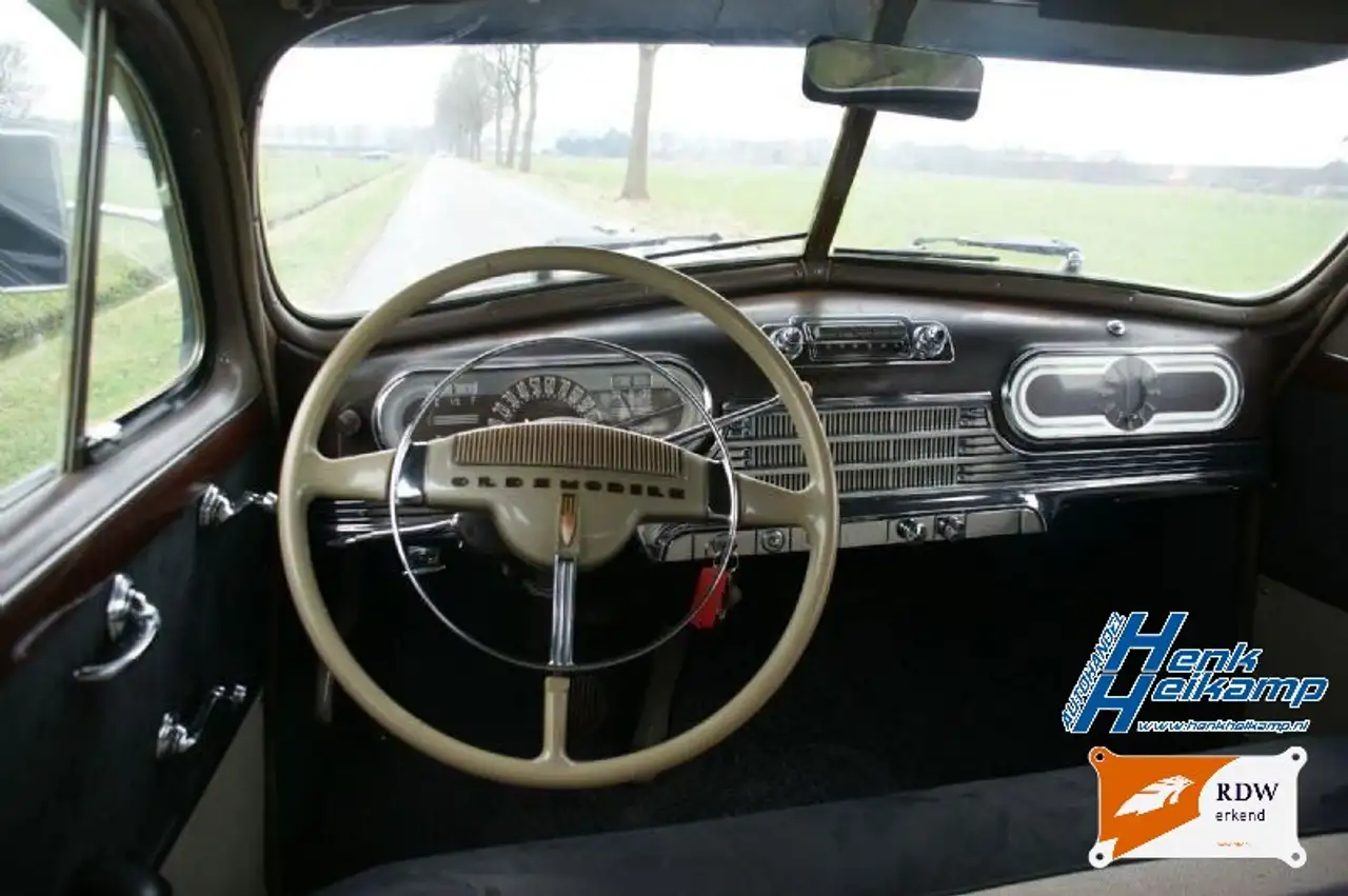 Oldsmobile 78 Dynamic Sedan Hydra Matic Drive/ ZEER MOOI BRUU, foto 7